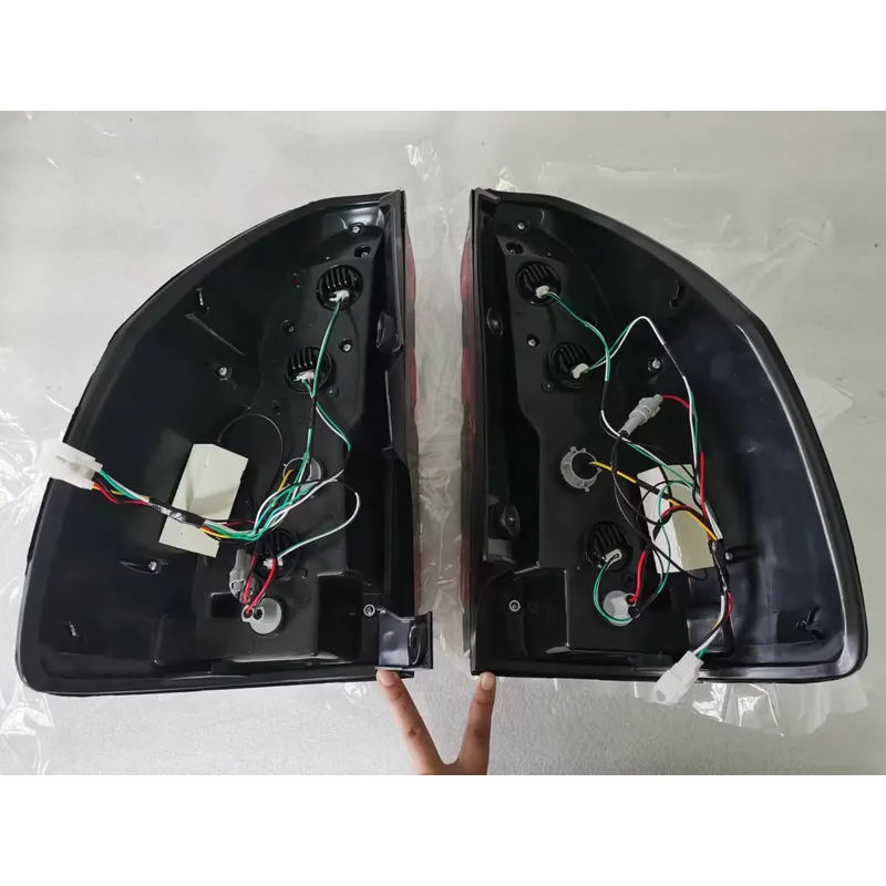 プラド FJ120 03-08用改造テールランプ 工場直販  - Auto Repair Shop In のレビューと価格