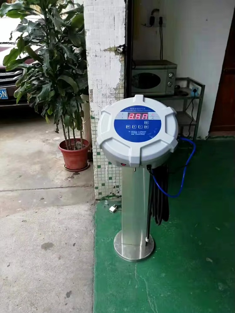 自動壁掛けデジタルディスプレイ付きタイヤインフレータ、自動車 - Auto Repair Shop In のレビューと価格